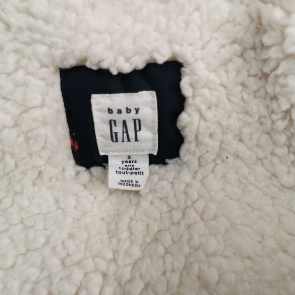 3 YEARS GAP, Floral Plush Winter Puffer Jacket, Hooded EUC - Picture 3 of 4